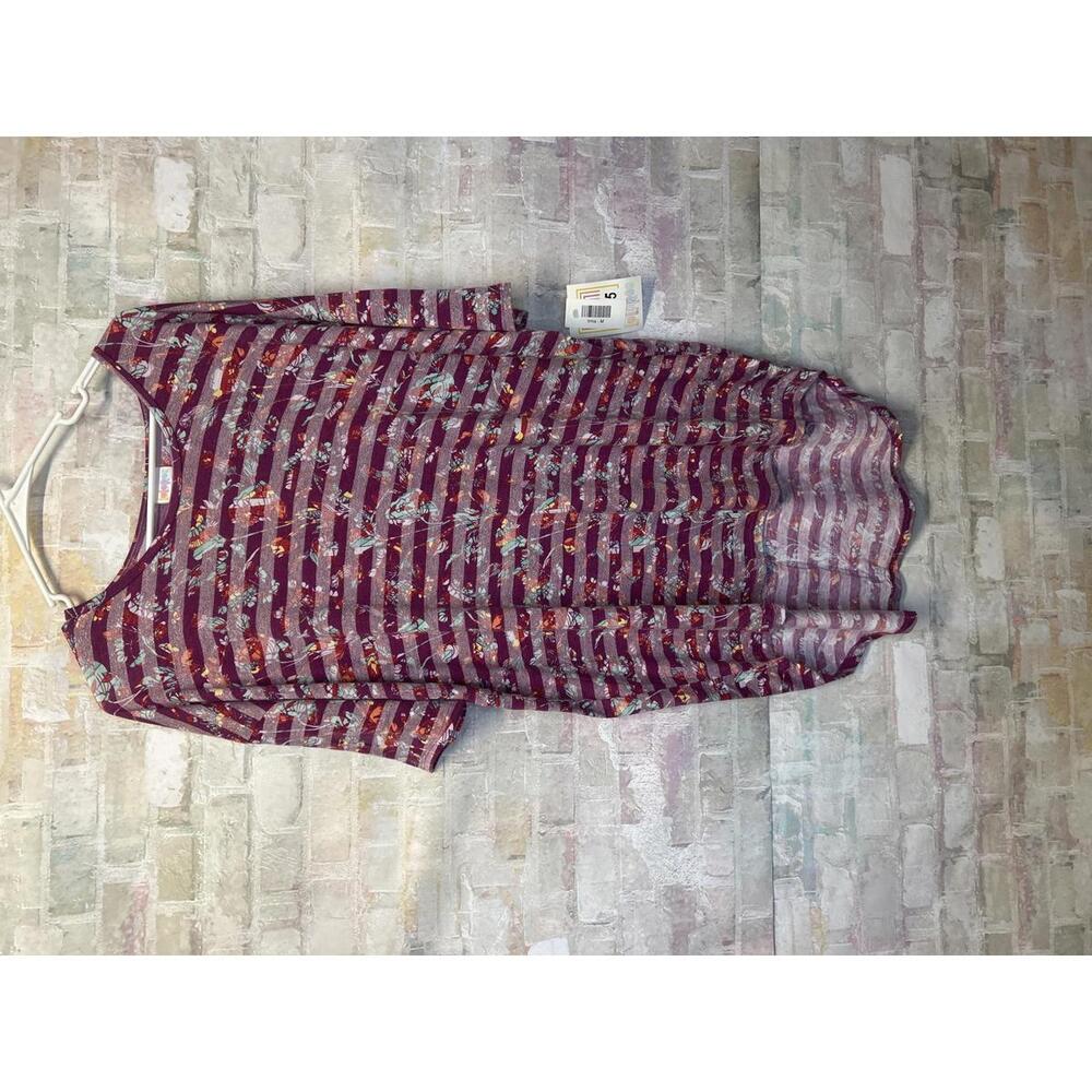 LuLaRoe Irma Top NWT Medium